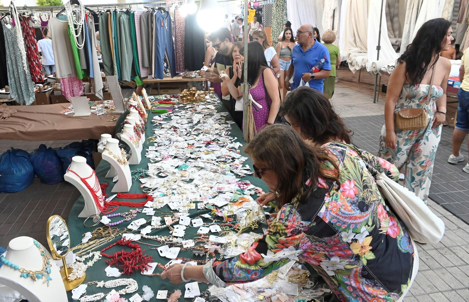 El mercadillo nocturno de las Setas de Córdoba en agosto