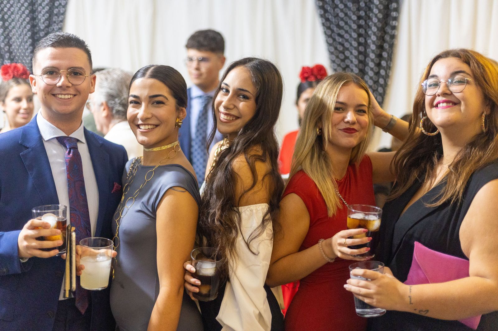 Feria del Caballo 2023: Imágenes del ambiente en la noche del sábado