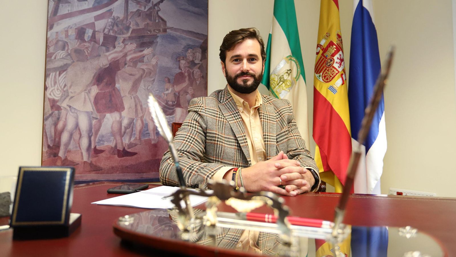 Daniel Toscano sustituye a Antonio Ponce después de 24 años al frente de la institución.