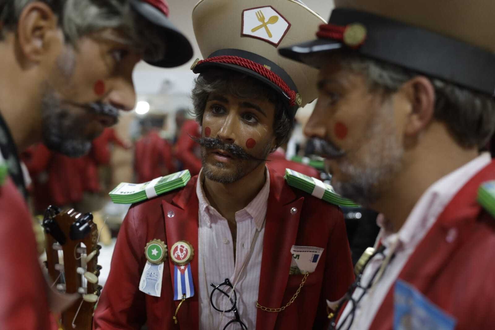 Chirigota 'Los jefes de Cádiz' en camerinos