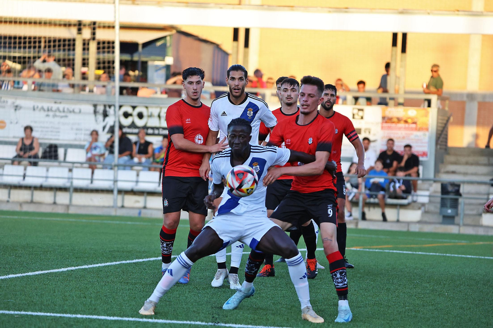 Imágenes del amistoso entre el CD Punta Umbría y el Recreativo de Huelva