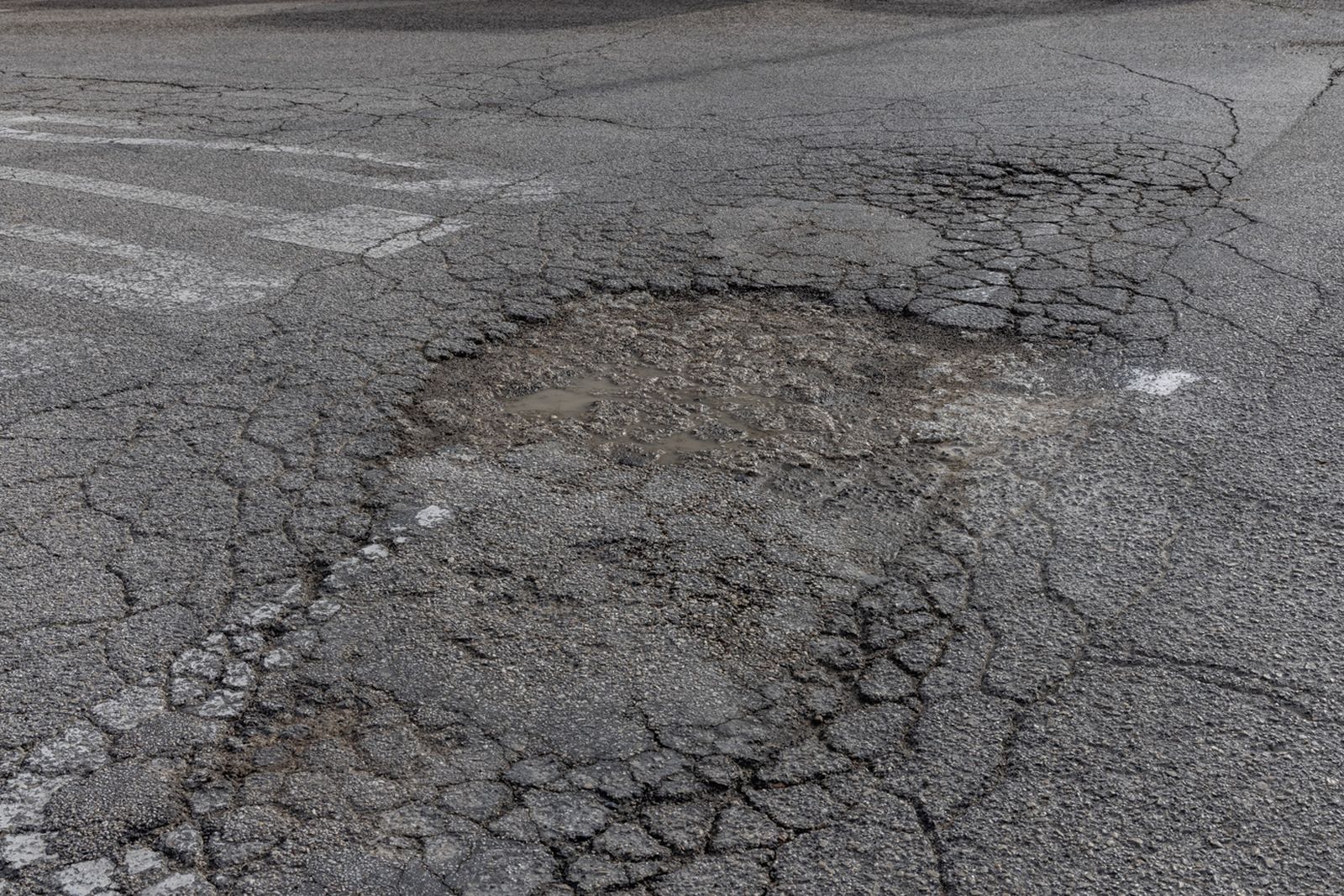 El estado de deterioro del polígono de Los Olivares