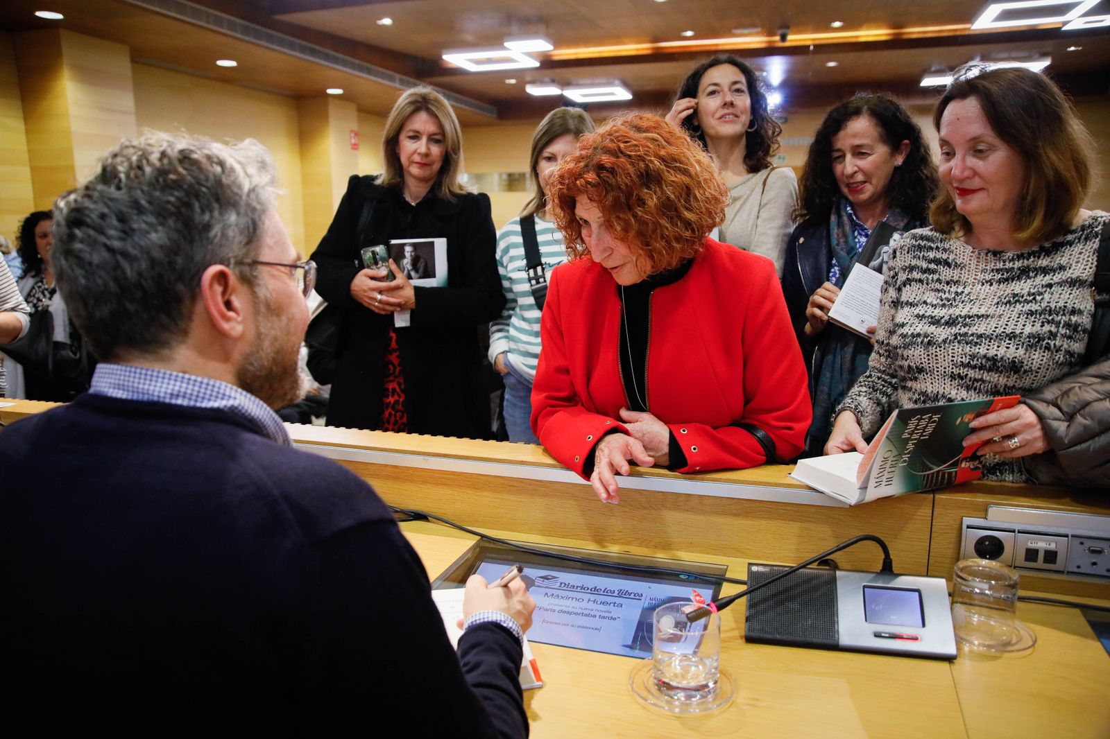 ¿Has estado en la presentación del libro de Máximo Huerta? Entra en la galería y buscate