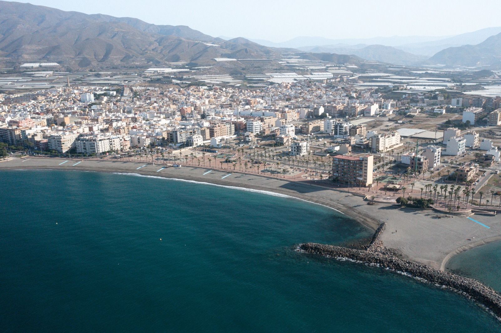 Adra, para enamorarse y perderse