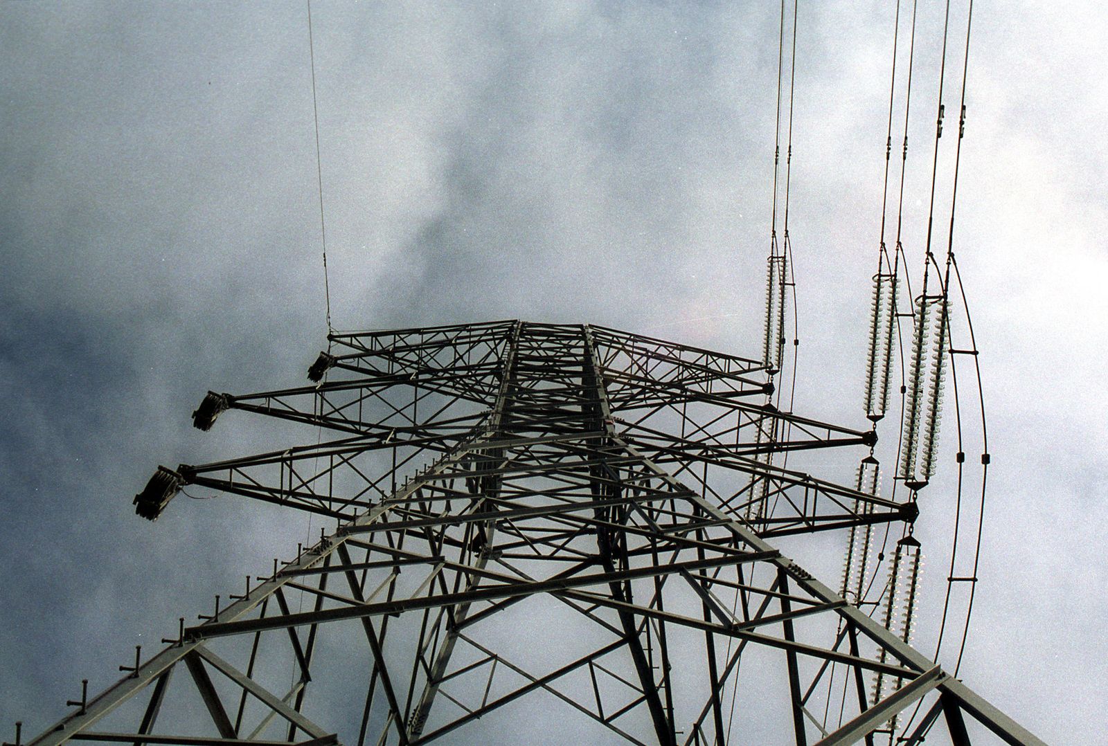 Facua convoca concentraciones en toda España contra del 'tarifazo' eléctrico