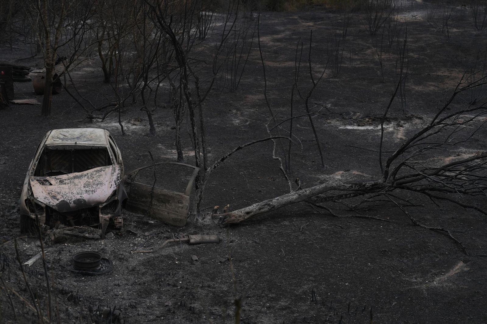 Estabilizado el incendio en Tarragona tras arrasar 3.300 hectáreas.
