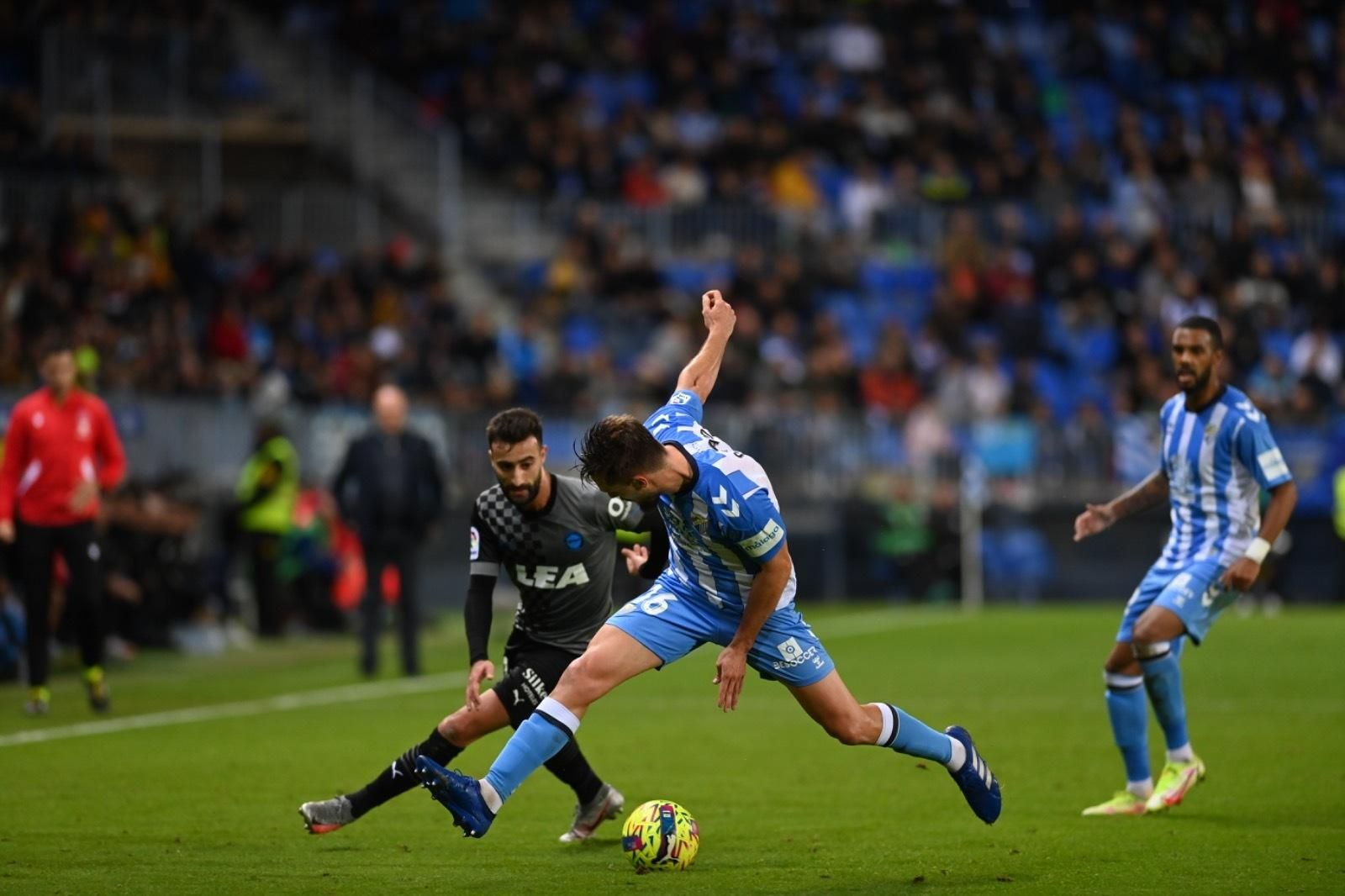 El Málaga CF - Alavés, en imágenes