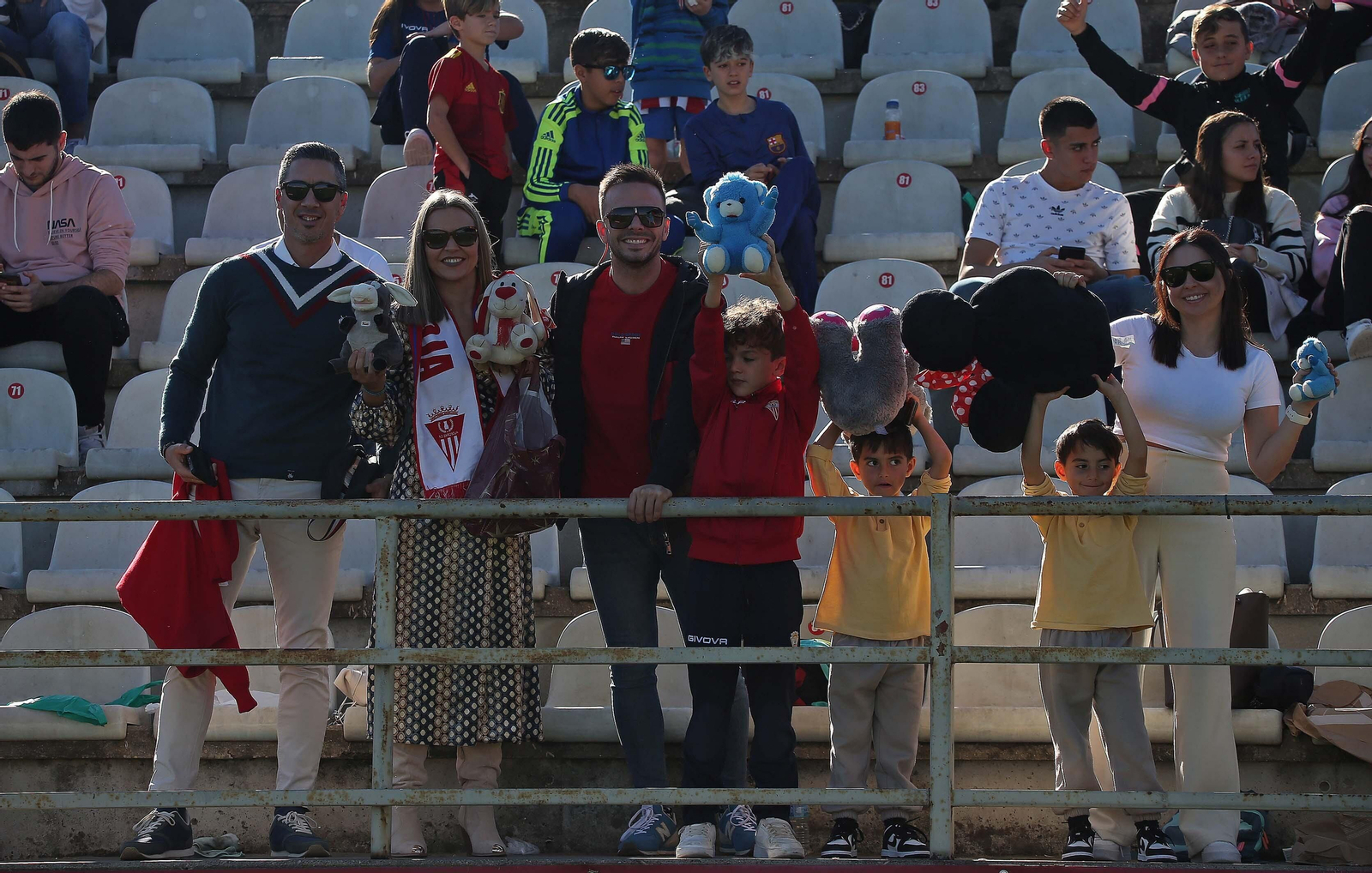 Búscate en el Nuevo Mirador durante el Algeciras - Ibiza