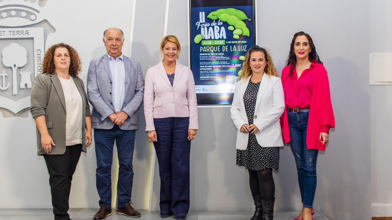 La alcaldesa, Pilar Miranda, presentó este jueves la segunda edición de la Feria de la Haba.