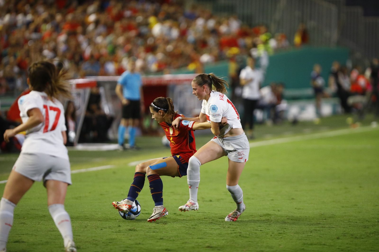 Las mejores fotos de la victoria de España ante Suiza en El Arcángel de Córdoba
