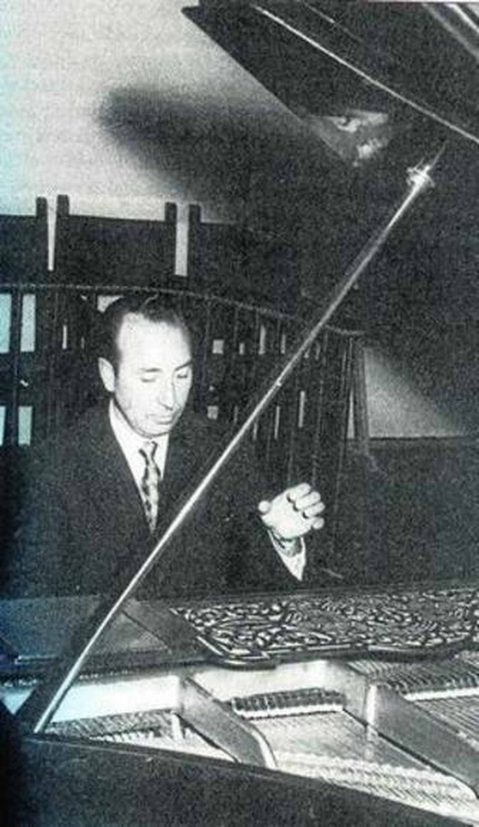 El artista Manuel del Águila.