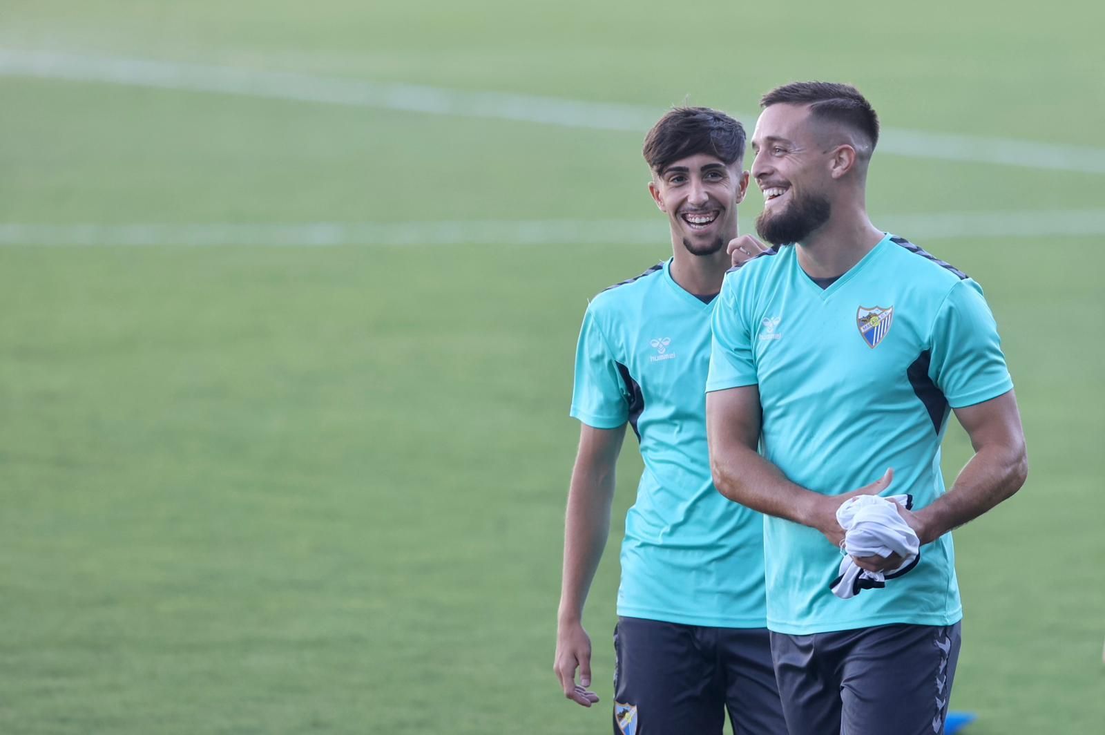 El Málaga CF prepara con buen ambiente el duelo ante el San Fernando