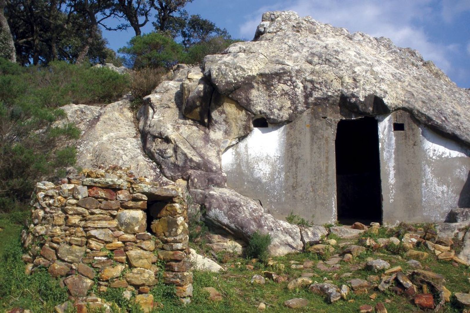 Casa cueva en El Palancar.