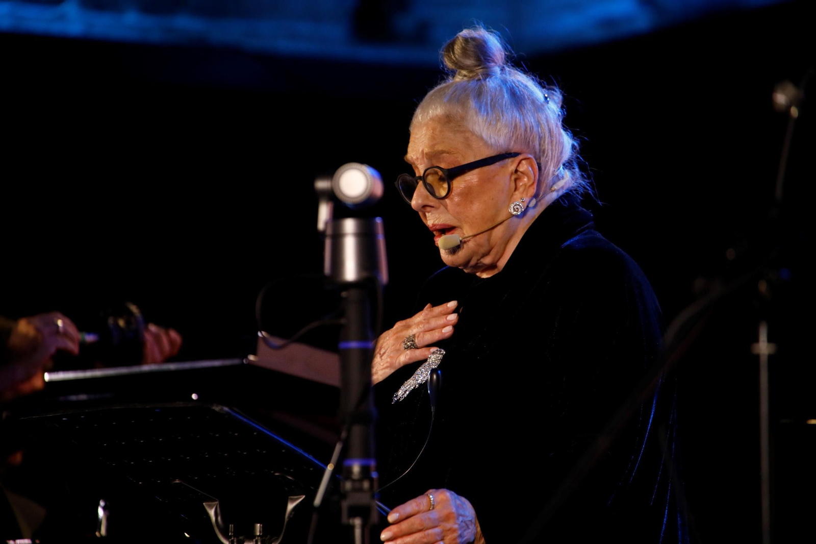 El homenaje de Lola Herrera a sus poetas predilectos en Cosmopoética, en imágenes