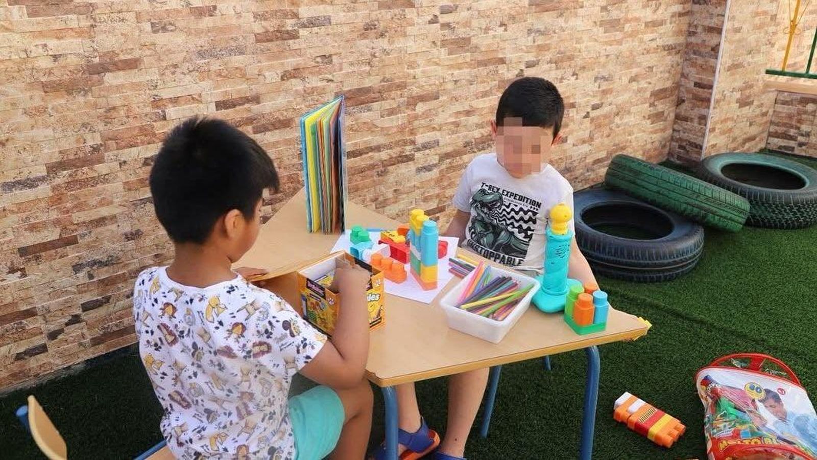 Adolescentes con diversidad funcional de Huétor Tájar disfrutan de talleres lúdicos y deportivos