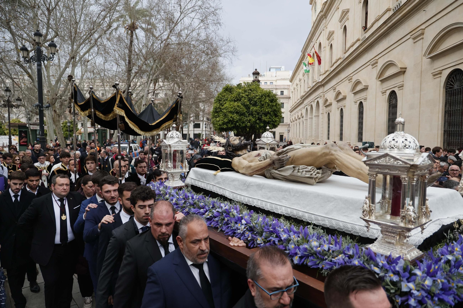 Las imágenes del Vía crucis de las Hermandades