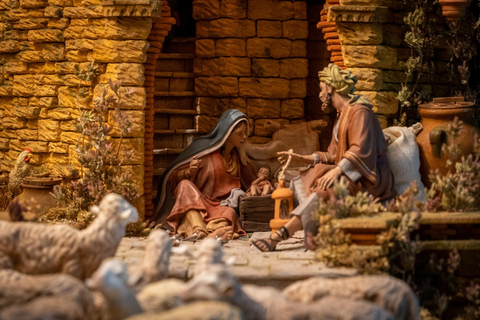 PARROQUIA NTRA. SRA. DE LORETO Lugar: Parroquia (Héroes de la Aviación Española s/n) Horario: Laborables: 17.30 h, a 20,30 h  Festivos: 10.30 h. a 13.30 h.