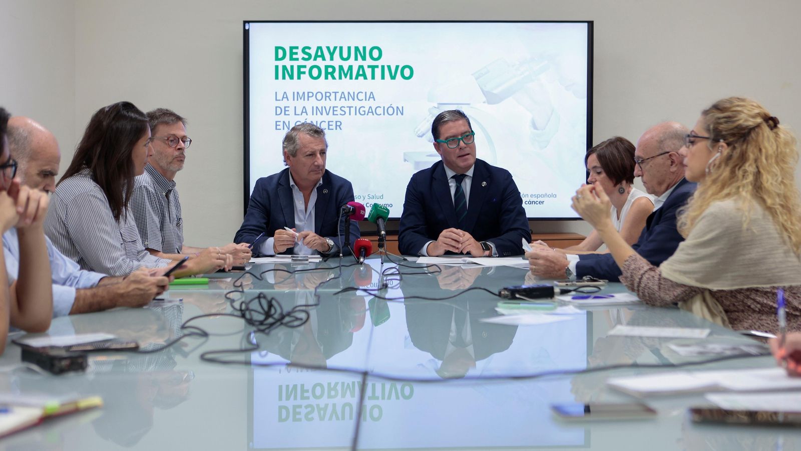 Un momento del encuentro celebrado en la  Fundación Pública Andaluza Progreso y Salud.