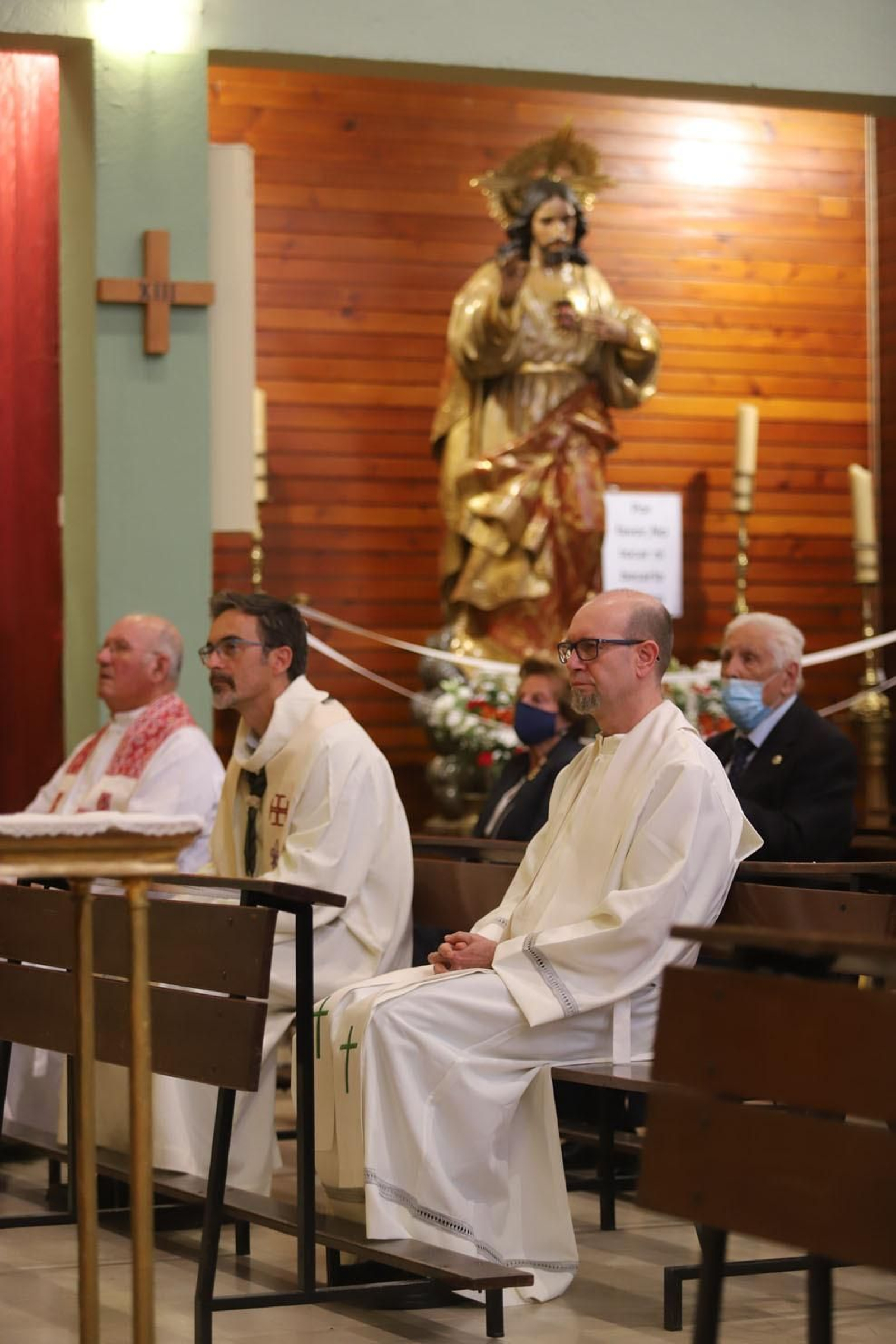 Imágenes de la Misa despedida de la Comunidad de los Jesuitas de Huelva