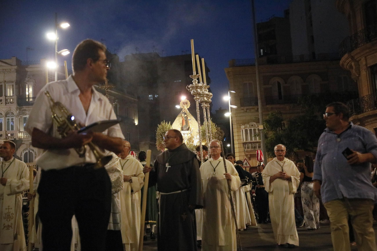 Las mejores imágenes de la procesión Stma. Virgen del Mar, acompañada por San Indalecio