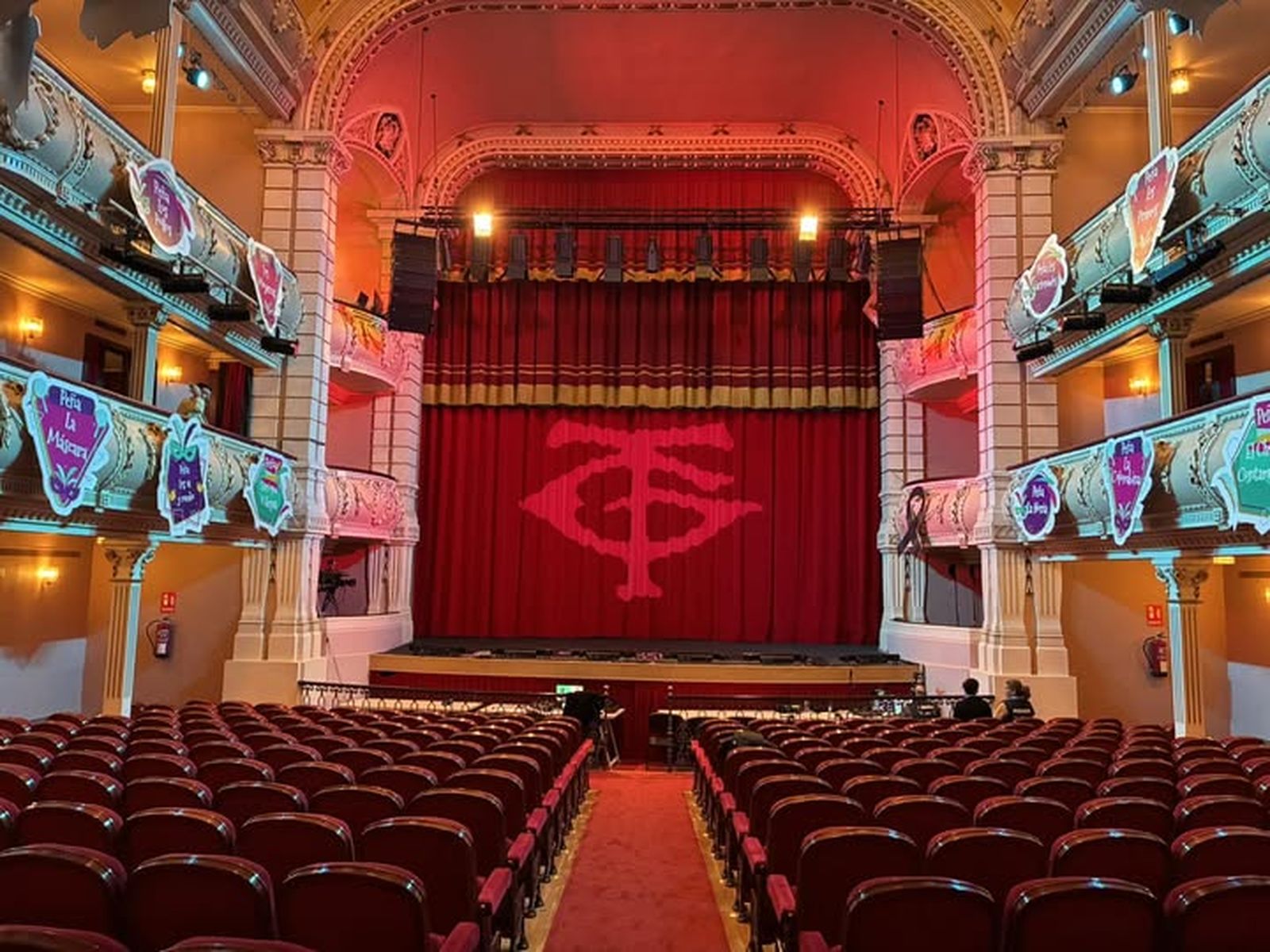 El Gran Teatro preparado para la segunda sesión