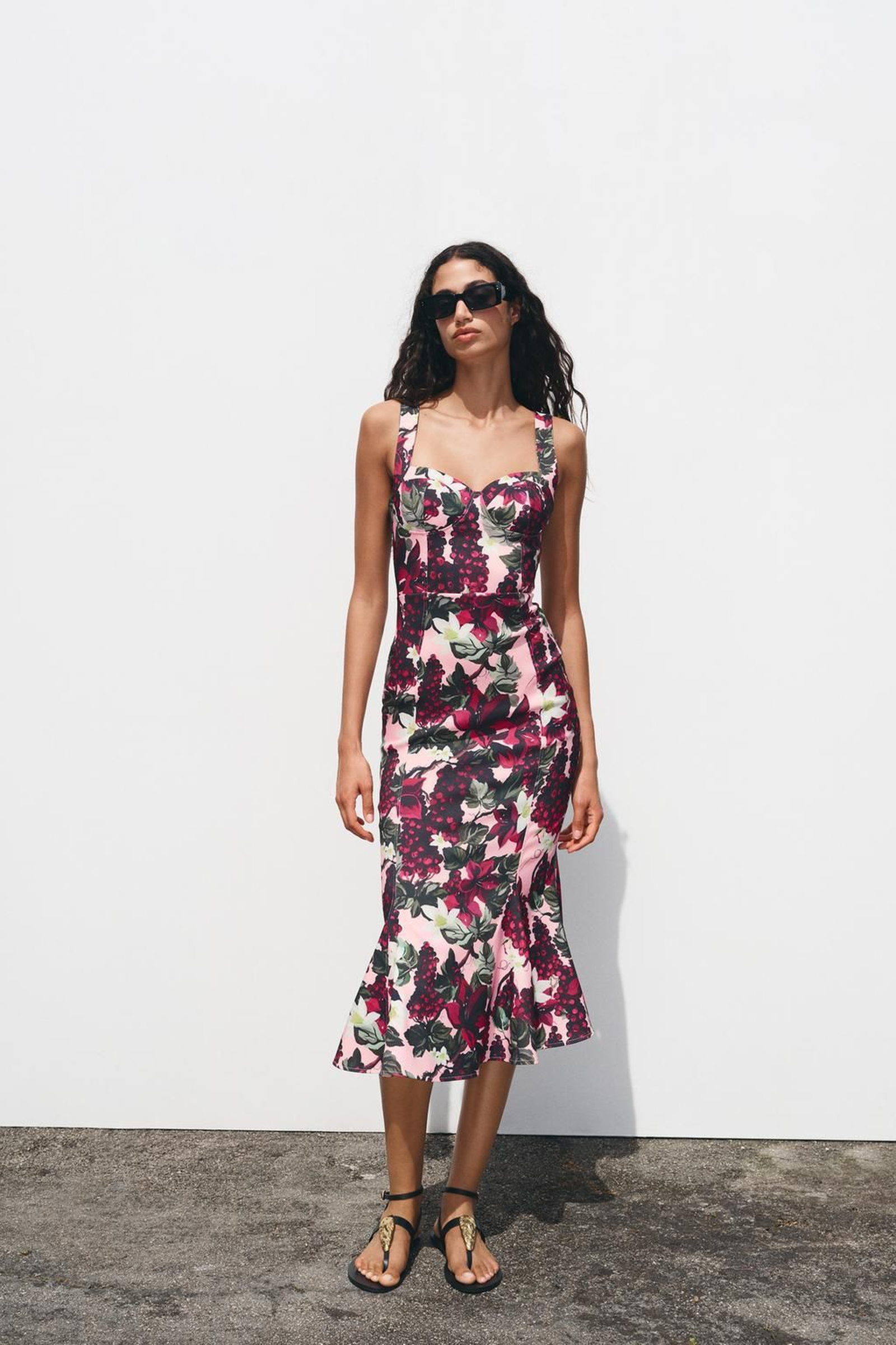 Vestido de flores de Zara. Vestido de flores de Zara.