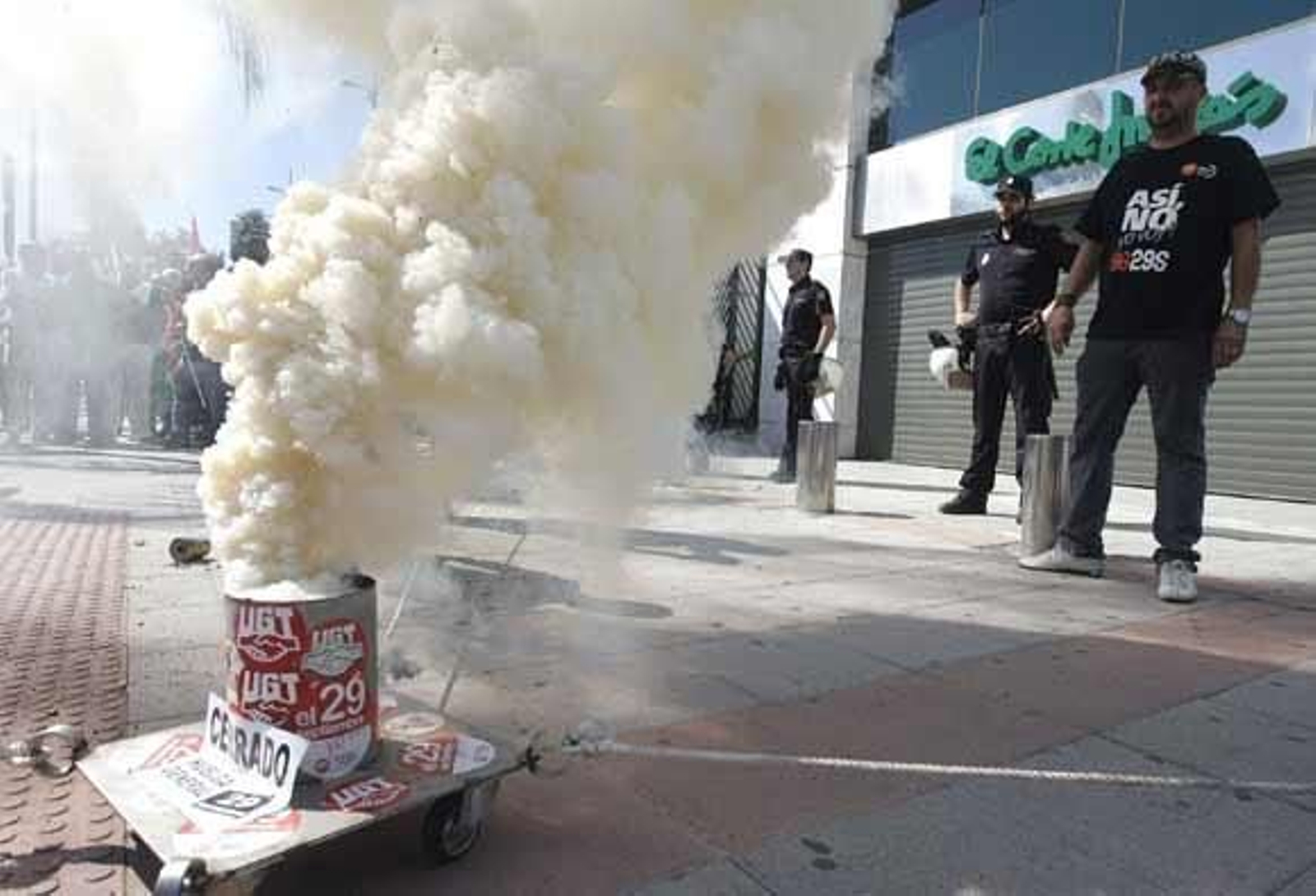 La protesta sindical no paralizó la Comarca, aunque sí tuvo incidencia en la gran industria y el puerto

Foto: Erasmo Fenoy