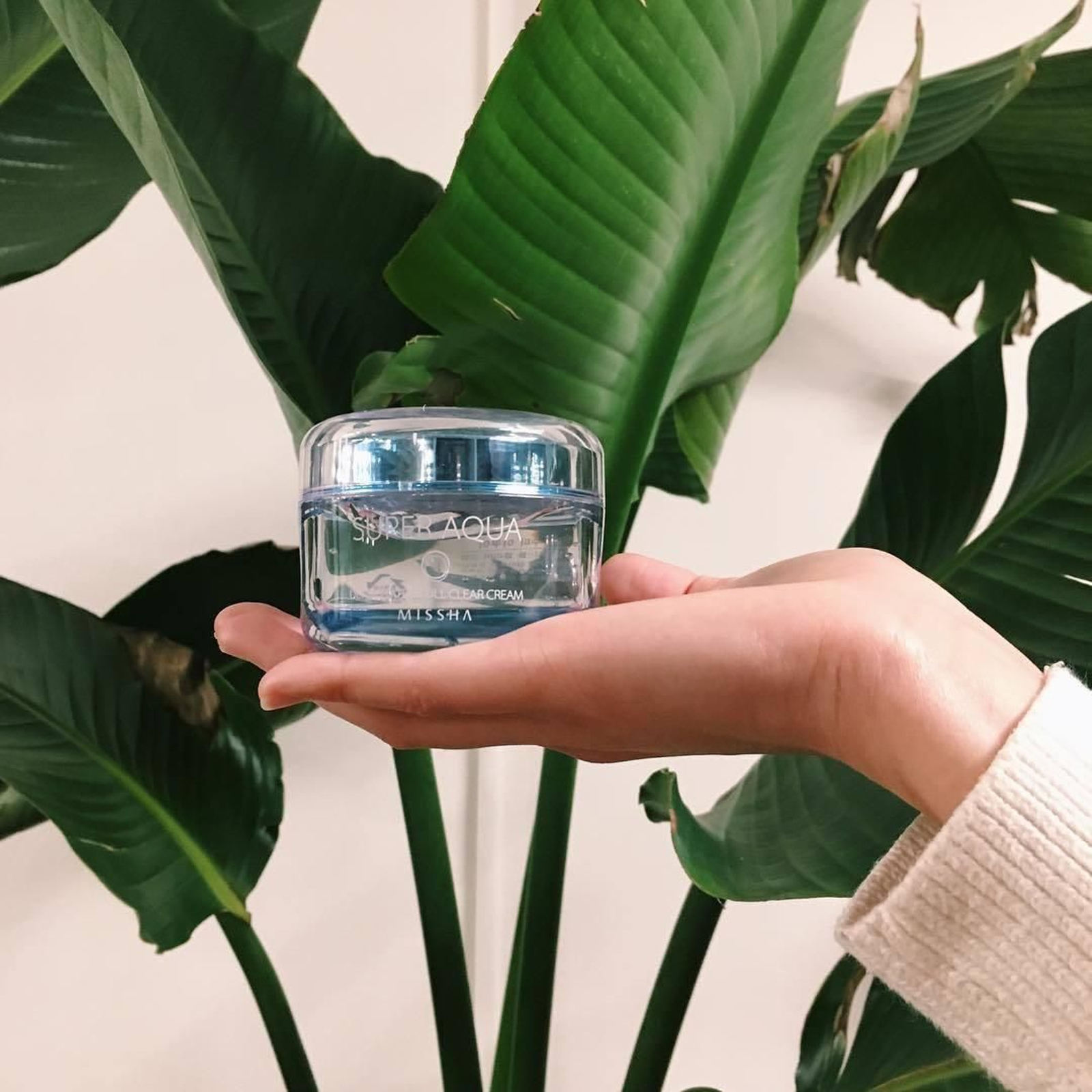 Las cremas hidratantes SuperAqua de Missha son ultra ligeras y se absorben en cuestión de segundos.