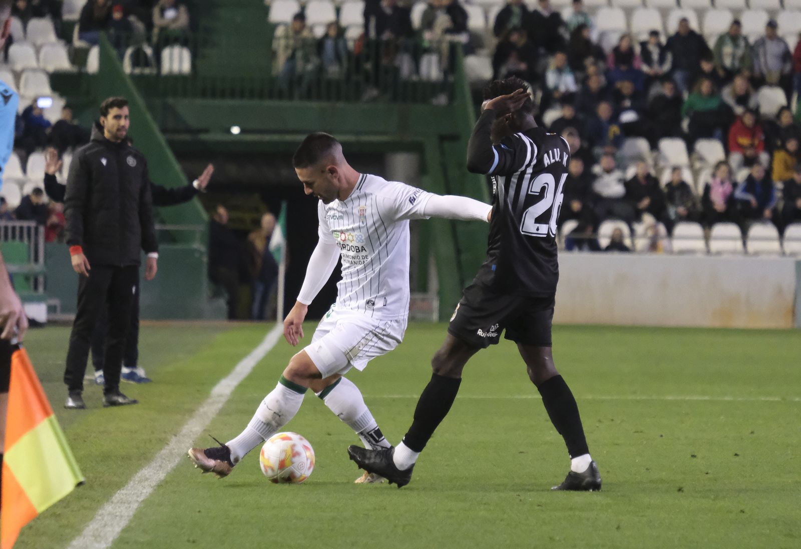 Las imágenes de la derrota del Córdoba CF ante la Balona en El Arcángel