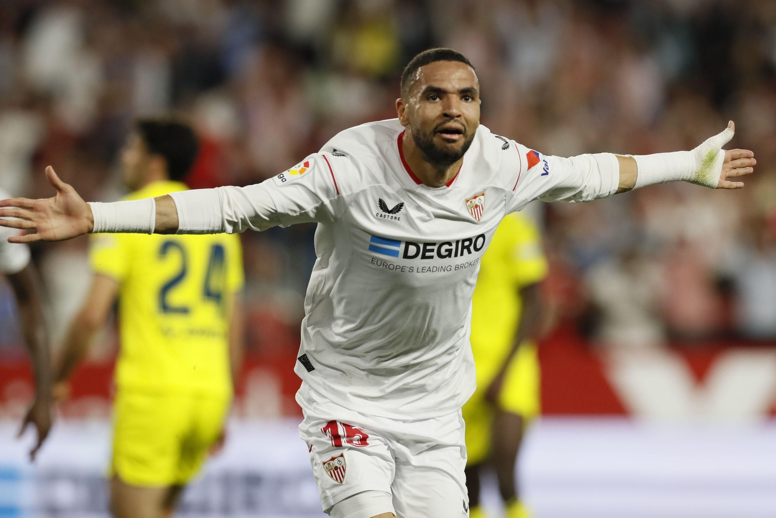 En-Nesyri celebra un gol.