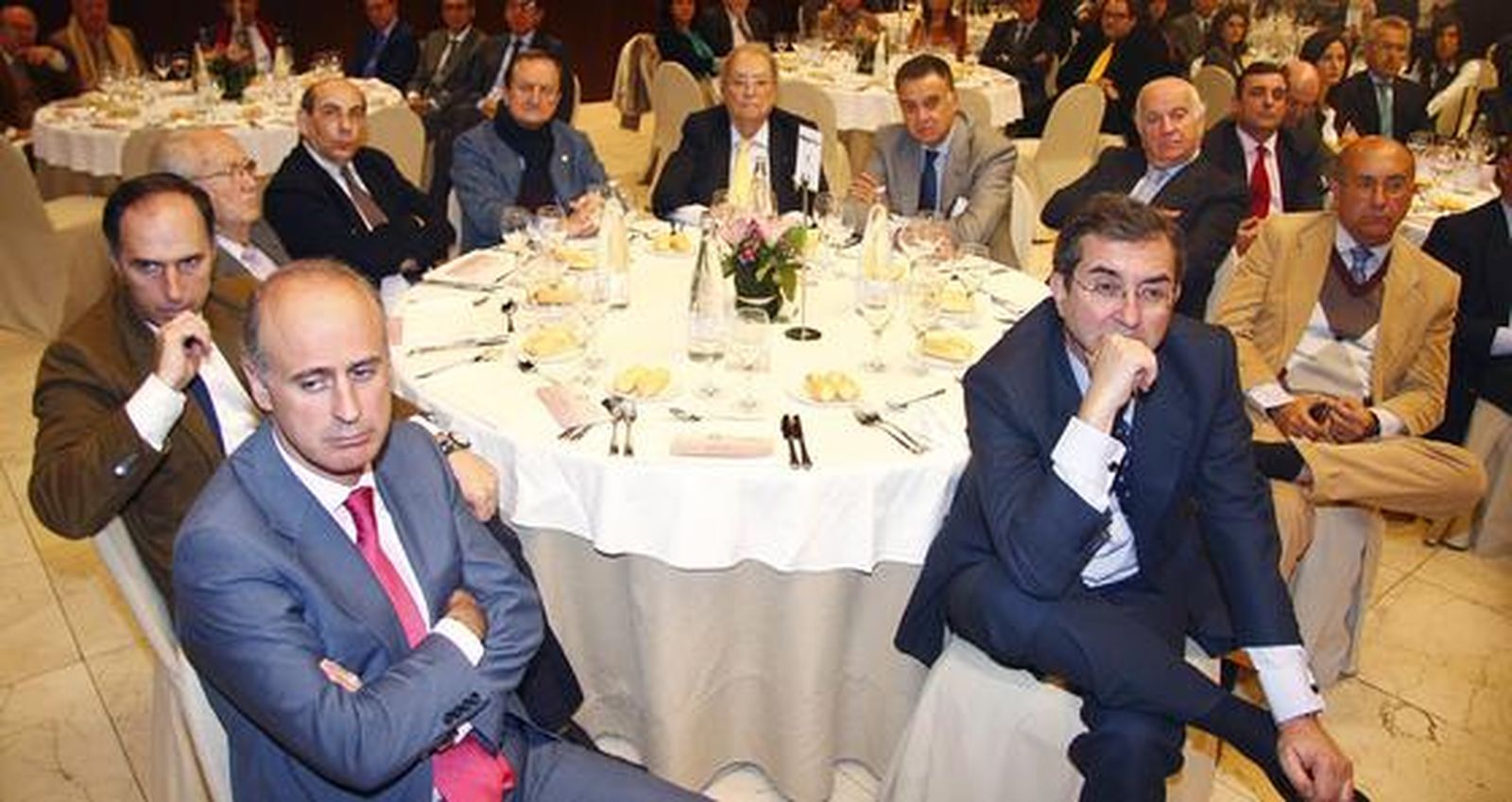 Francisco Velasco, Alfredo Chávarri, Luis Alarcón, Alberto Barrón, Augusto Jannone, Valentín Álvarez Vigil, Felipe Luis Maestro, José Cañete, Manuel Marchena y Antonio Fragero.

Foto: Victoria Hidalgo y Juan Carlos Muñoz