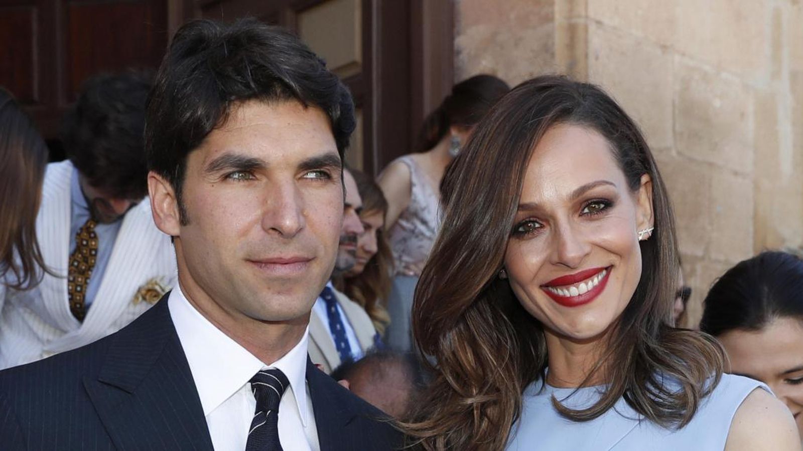 Los rumores de una posible reconciliación de Cayetano Rivera y Eva González crecen como la espuma.