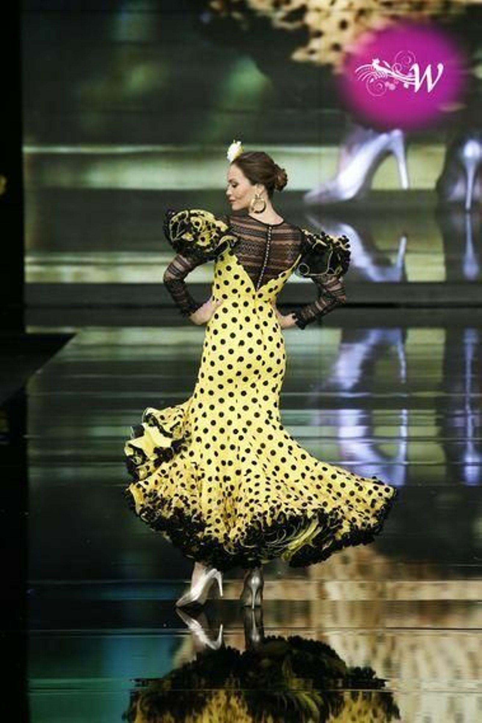 Todas las fotos del desfile de Sara Benítez en SIMOF 2020