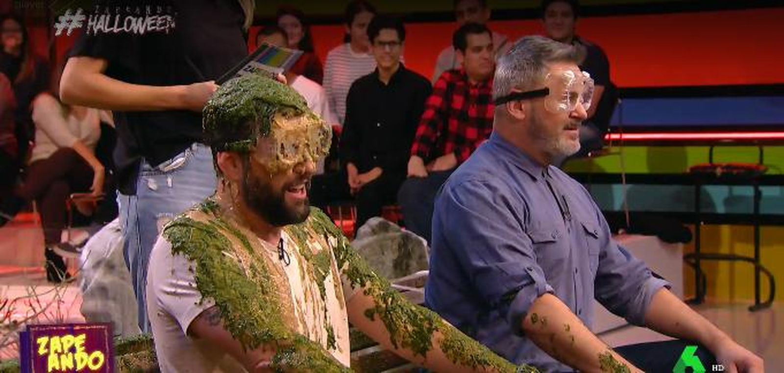 ¿Por qué le han tirado vómito a Dani Mateo?