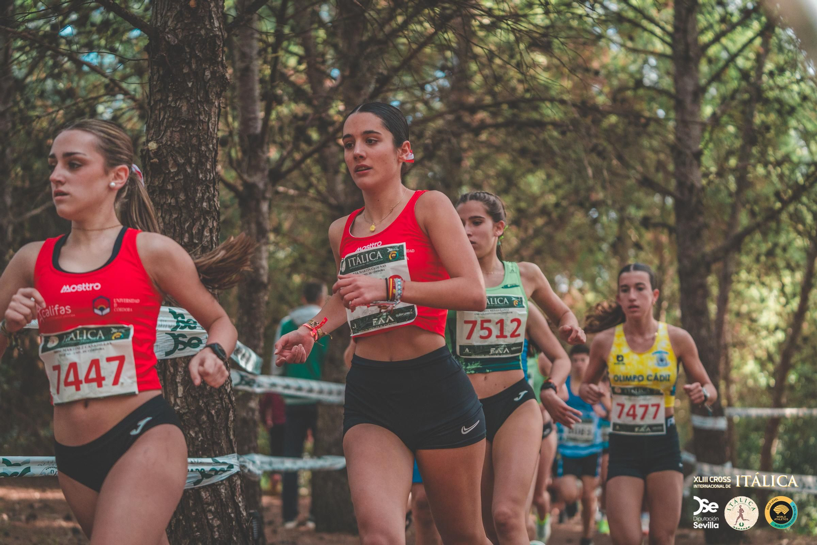 Búscate en las fotos del Cross de Itálica 2025 | 6