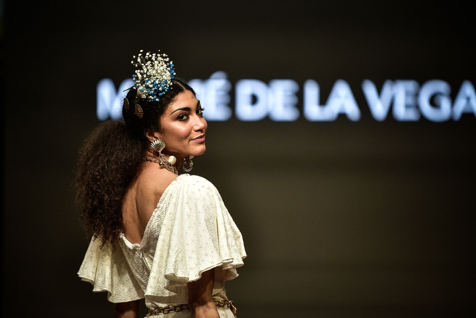 Imágenes de la inauguración de la Pasarela Flamenca en el patio del Ayuntamiento
