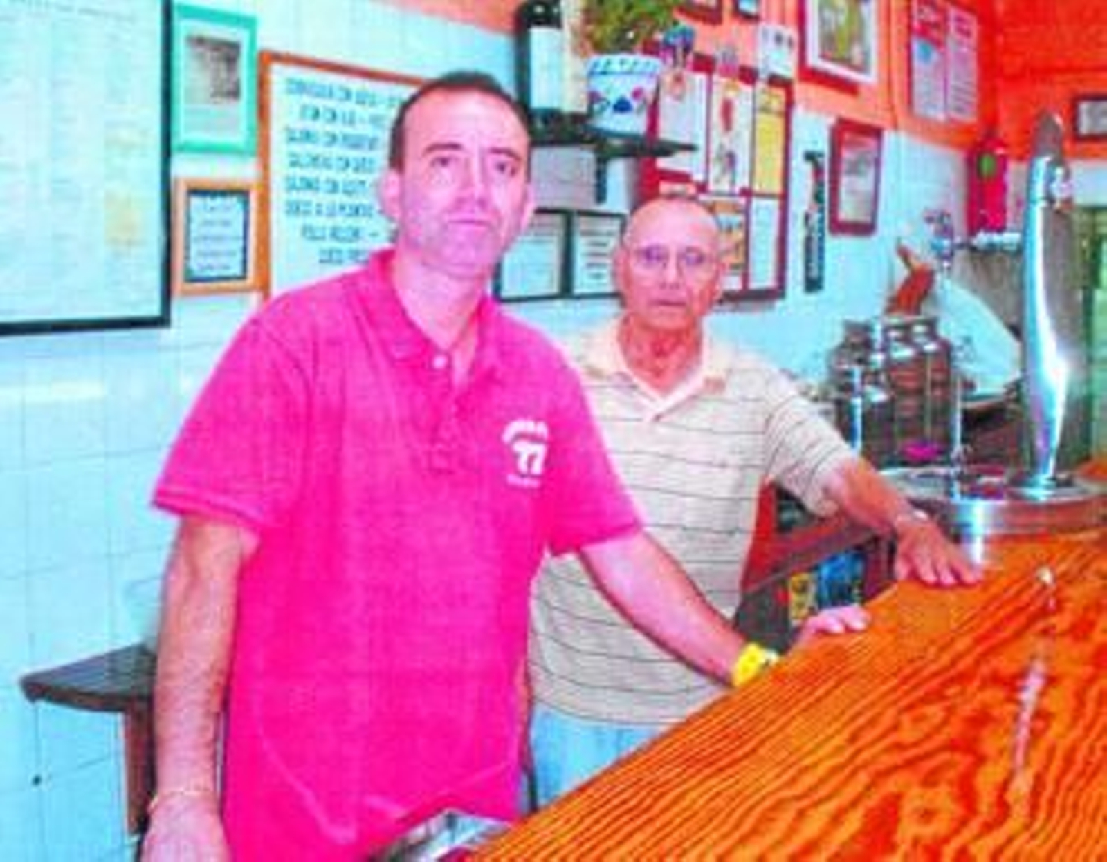 De cañas, vinos y tapas por la calle Granada (II)