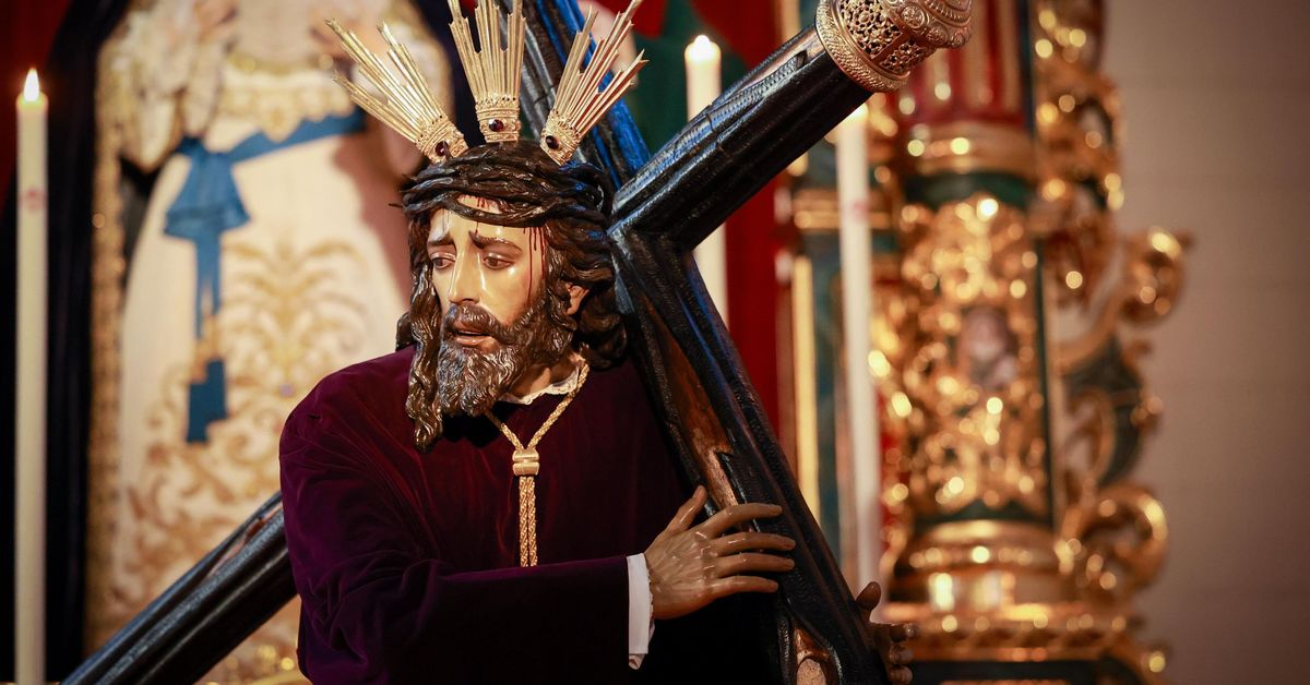 Regresa a San Fernando la imagen del Señor de los Afligidos tras la restauración de Pedro Manzano