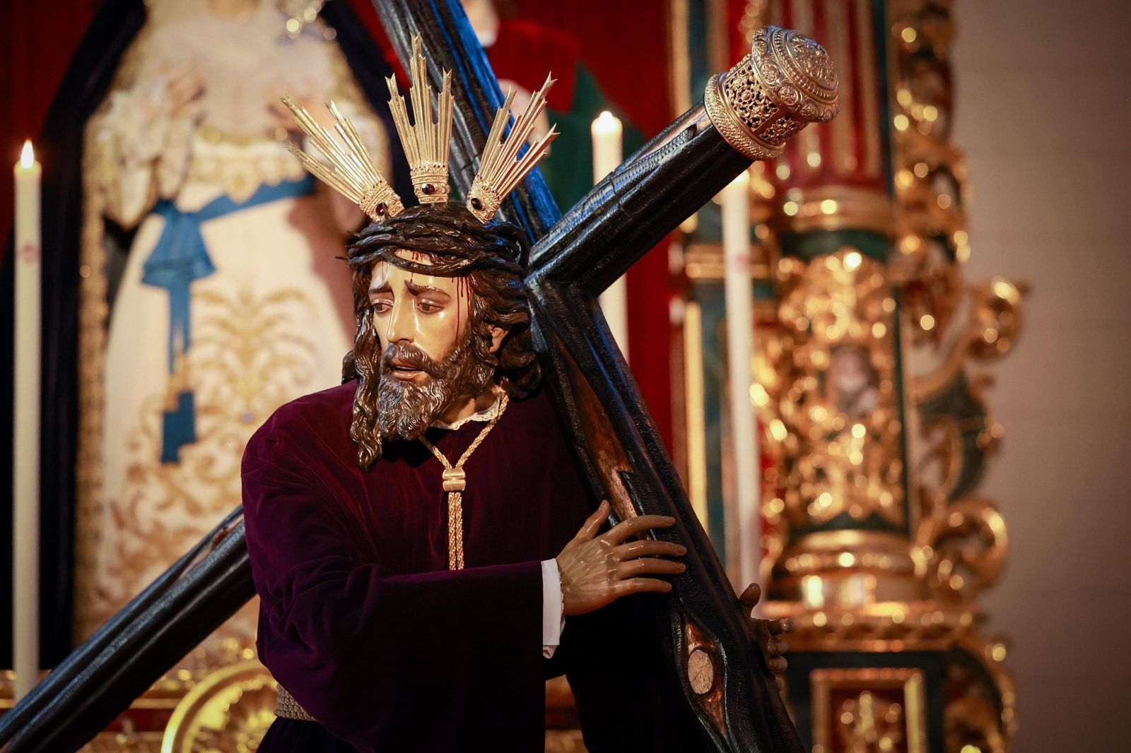La imagen de Nuestro Padre Jesús de los Afligidos, repuesta al culto en San Fernando tras la restauración de Pedro Manzano