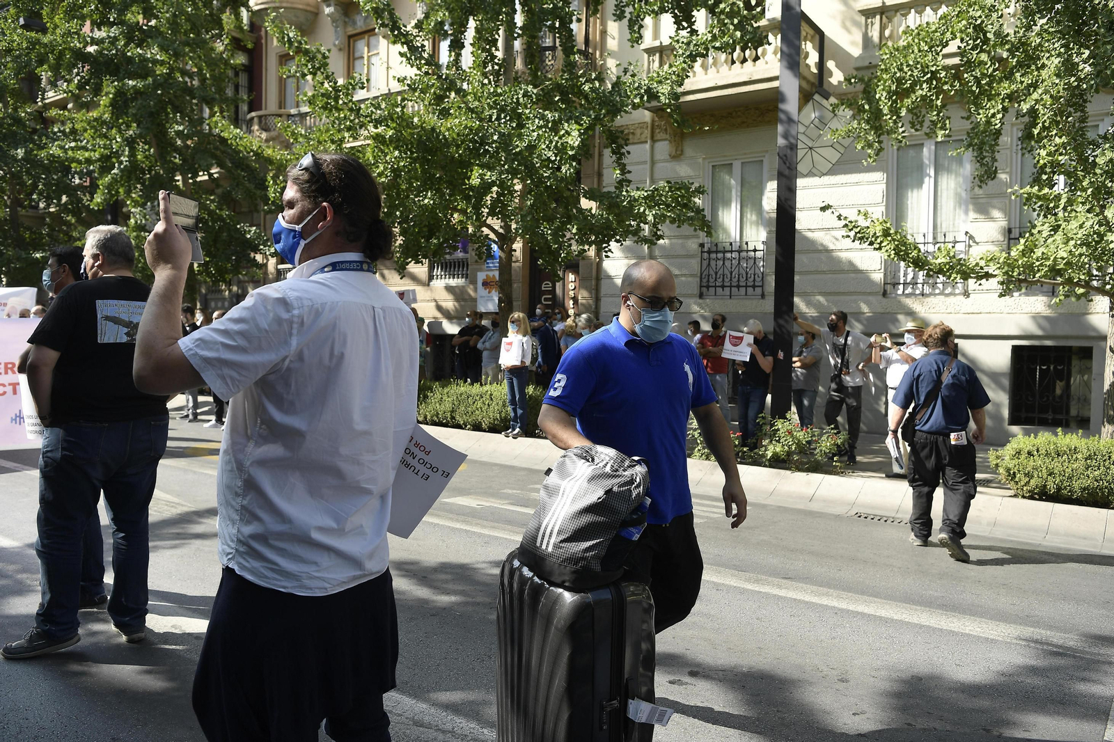 Fotos: El turismo se manifiesta en Granada
