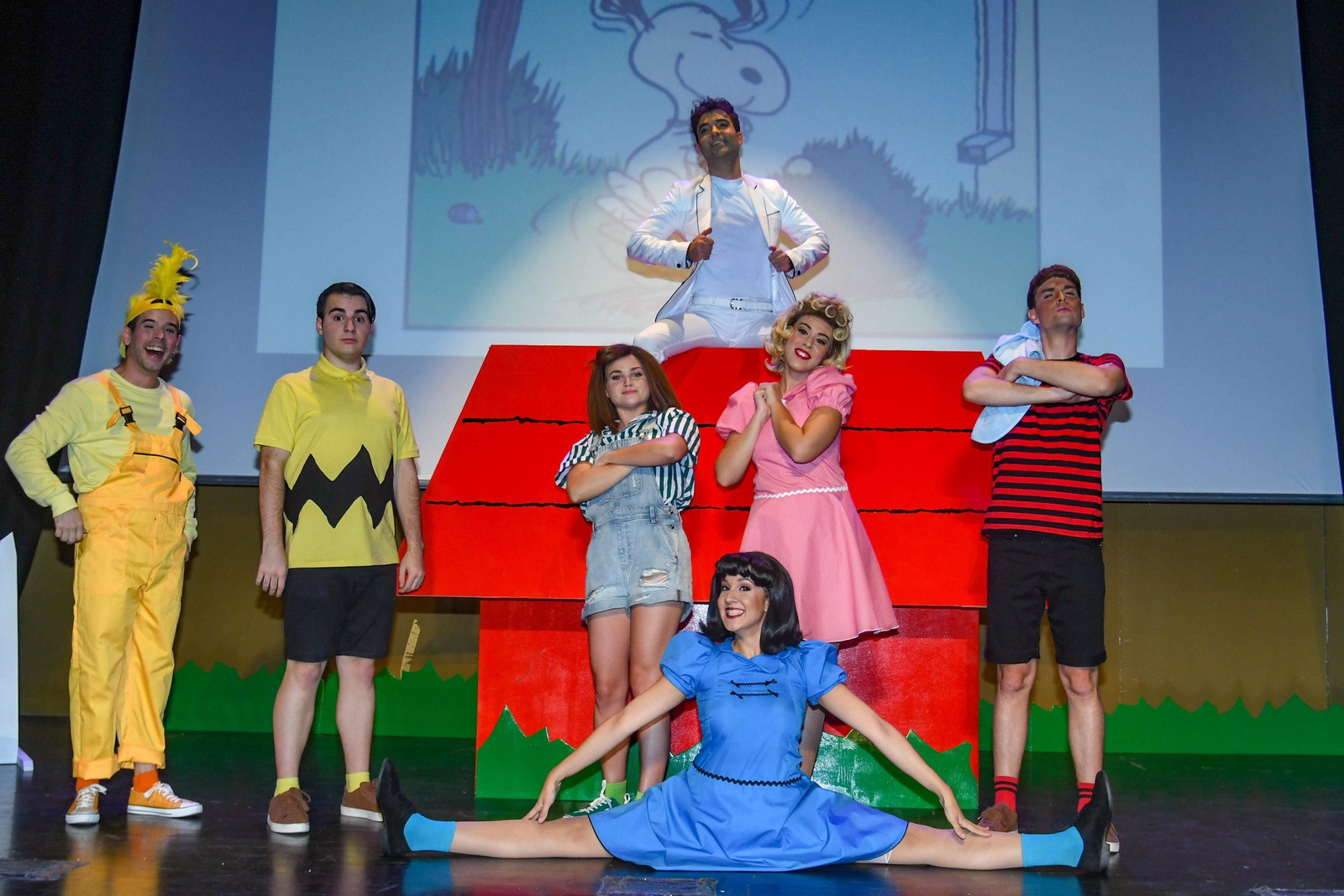 Fotos del estreno de 'Snoopy, el musical' en Granada