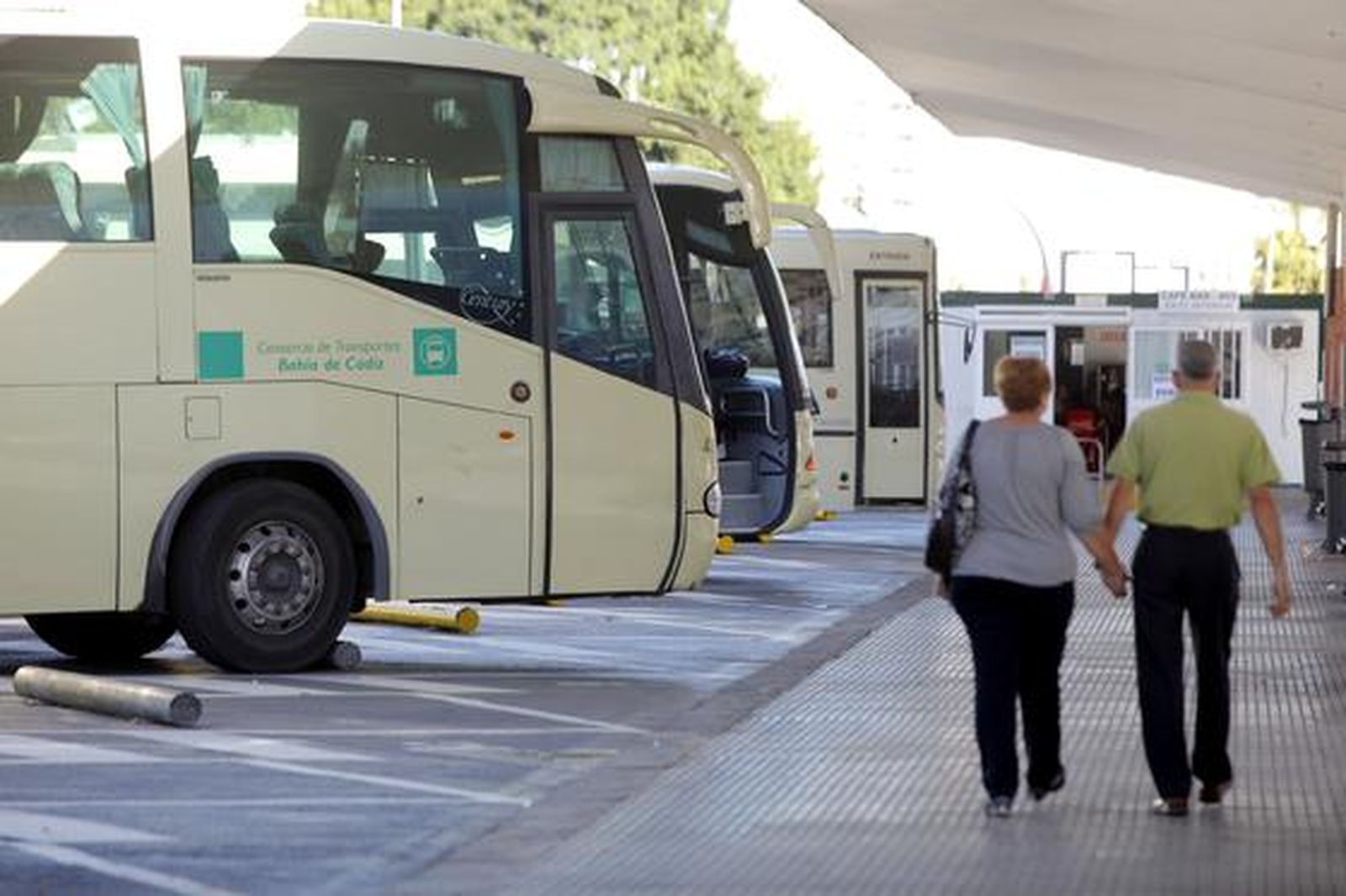 Los piquetes tomaron el centro de la capital desde primera hora de la mañana para impedir la apertura de comercios y empresas. /Jesús Marín
