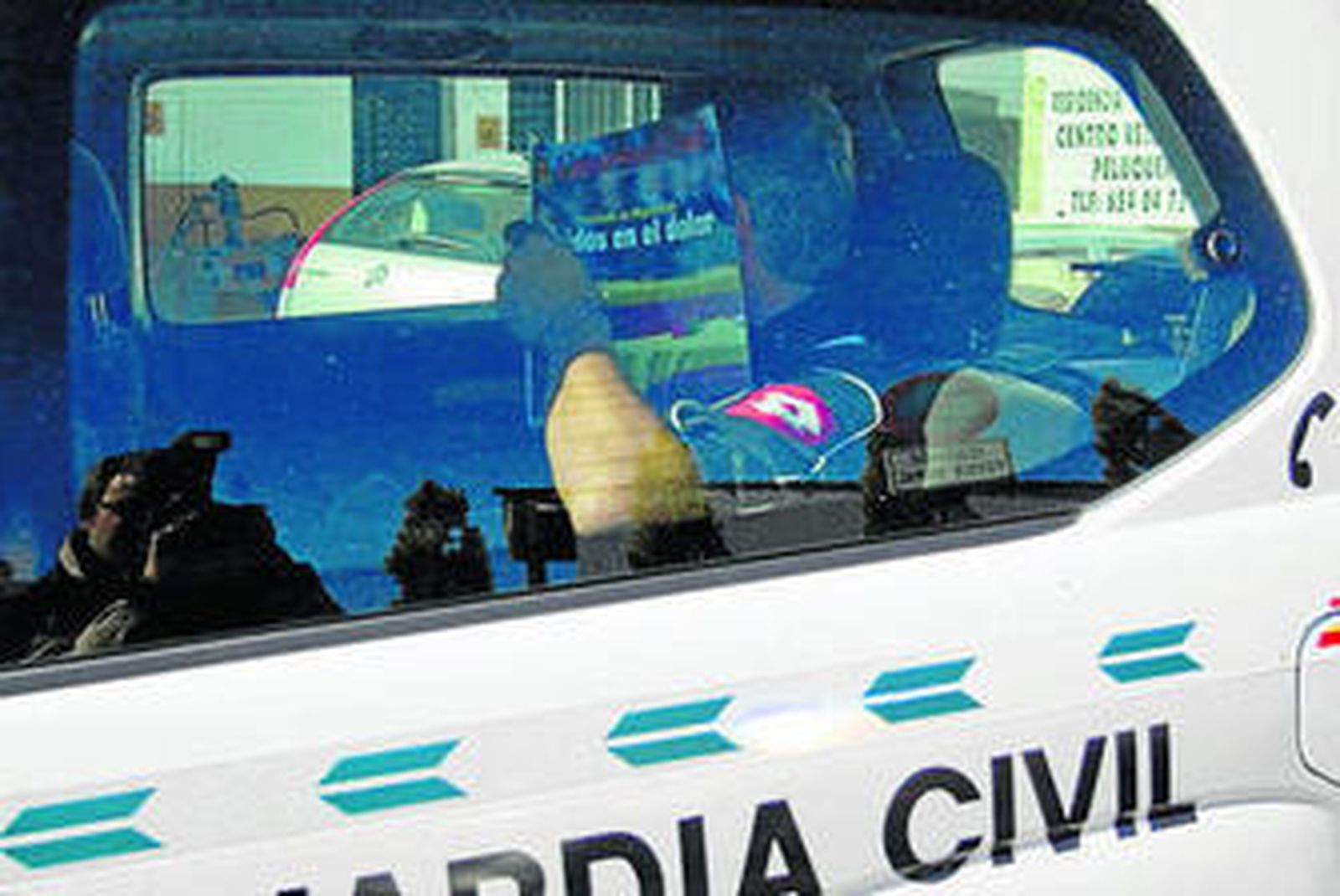 Encargado del centro, detenido por la Guardia Civil.