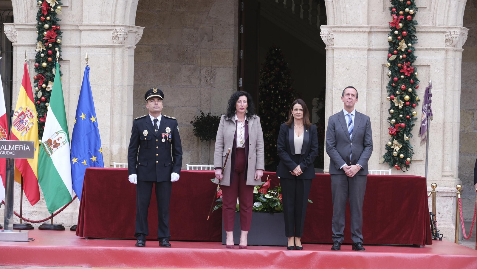 La Policía Local de Almería celebra su patrón San Esteban, en imágenes