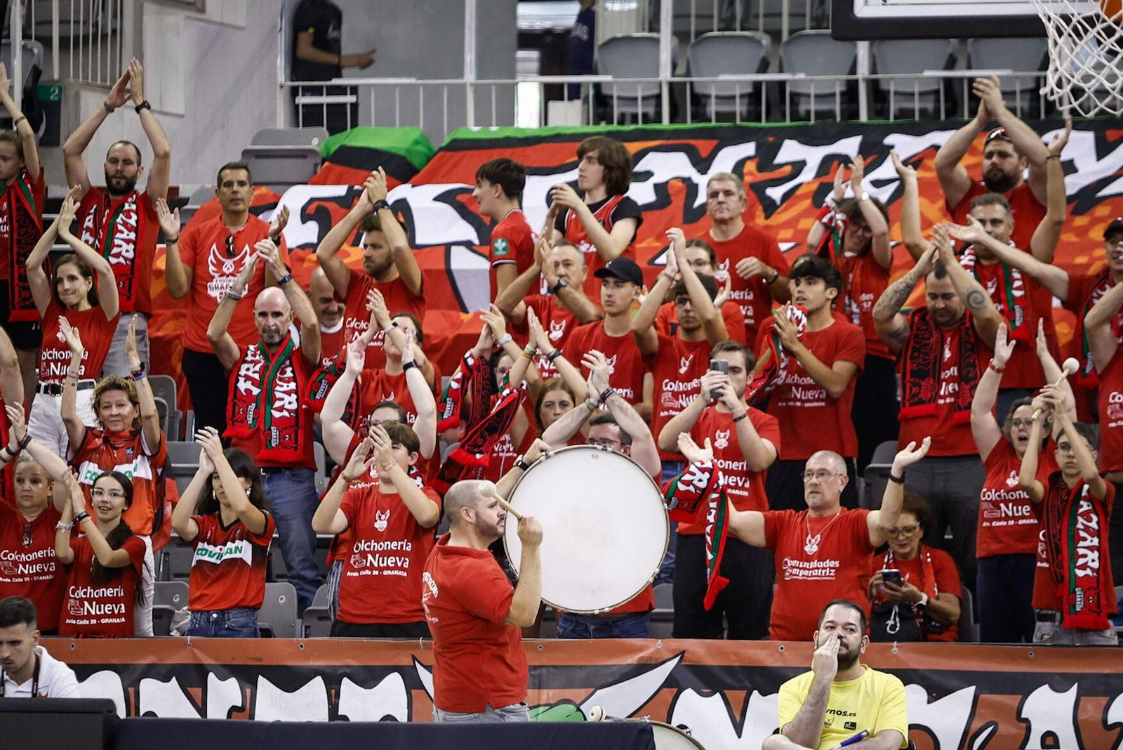 Las imágenes del partido entre el Covirán Granada y el UCAM Murcia