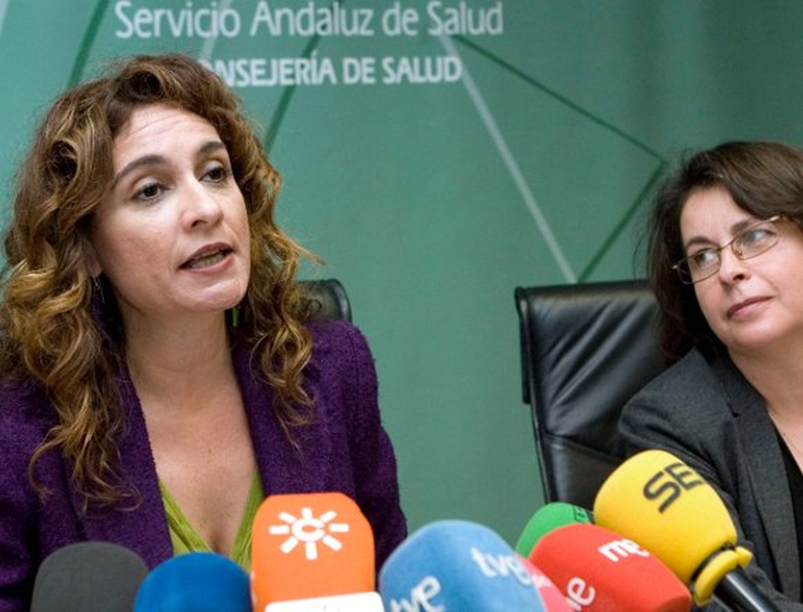 Montero: "La dieta mediterránea es muy importante para combatir la obesidad"