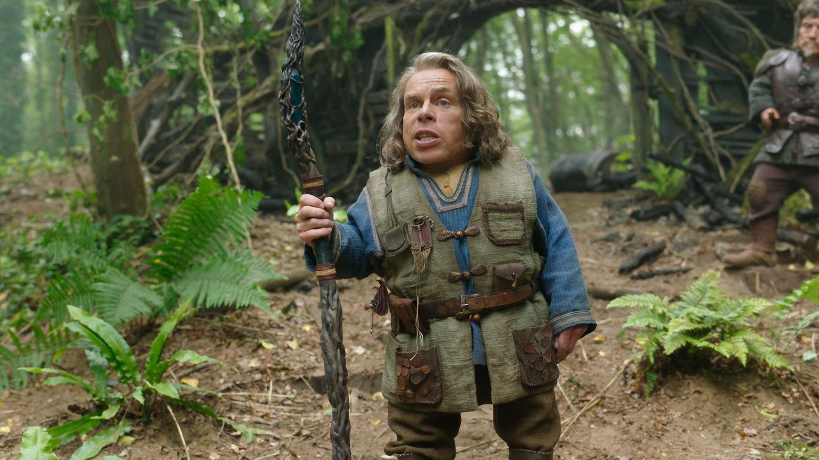 Warwick Davis en la serie 'Willow'
