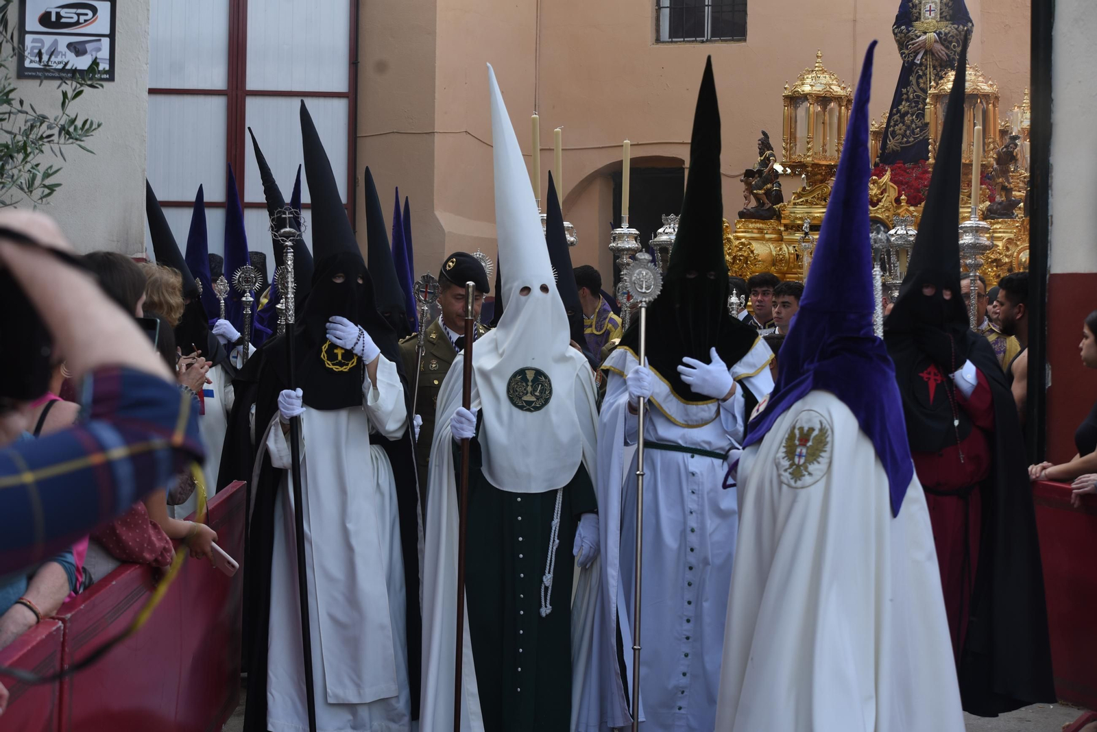 La procesión del Rescatado en este Domingo de Ramos de Córdoba, en imágenes