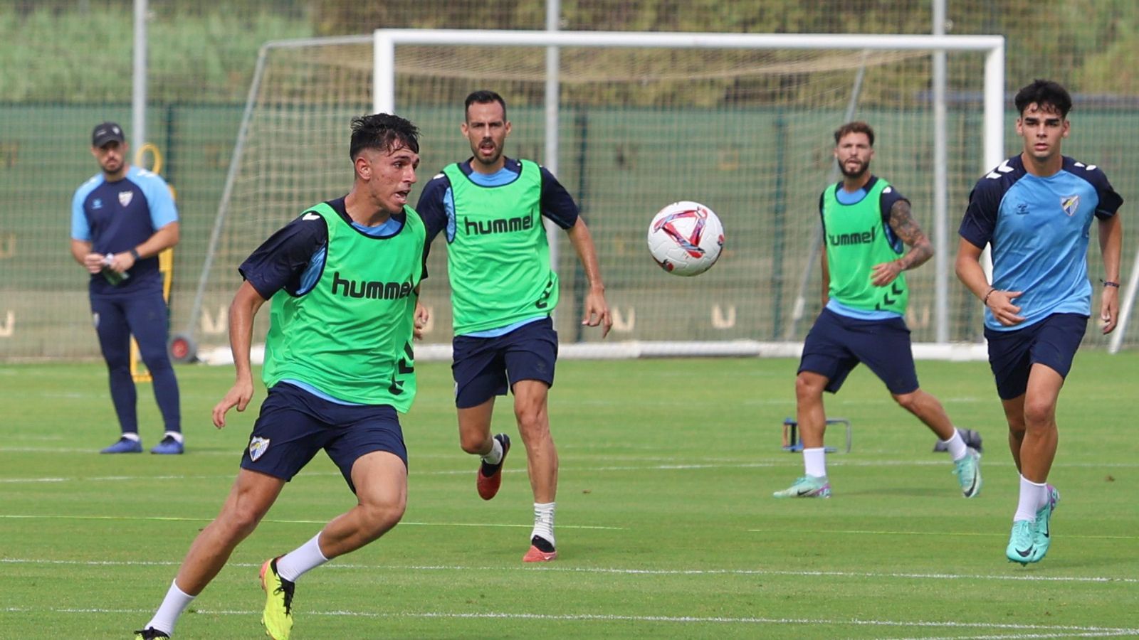 El Málaga CF prueba la Ciudad Deportiva de Arraijanal