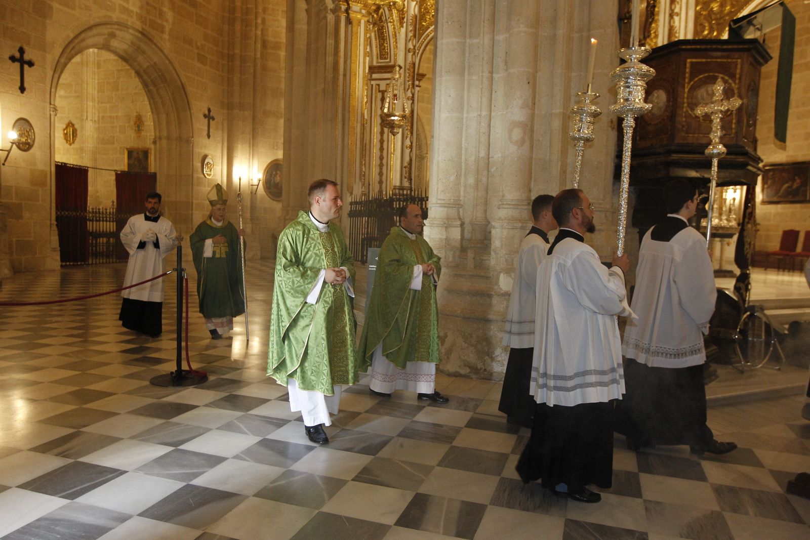 Fotogalería toma posesión nuevo Presidente Agrupación Cofradías Almería-Isaac Vilches